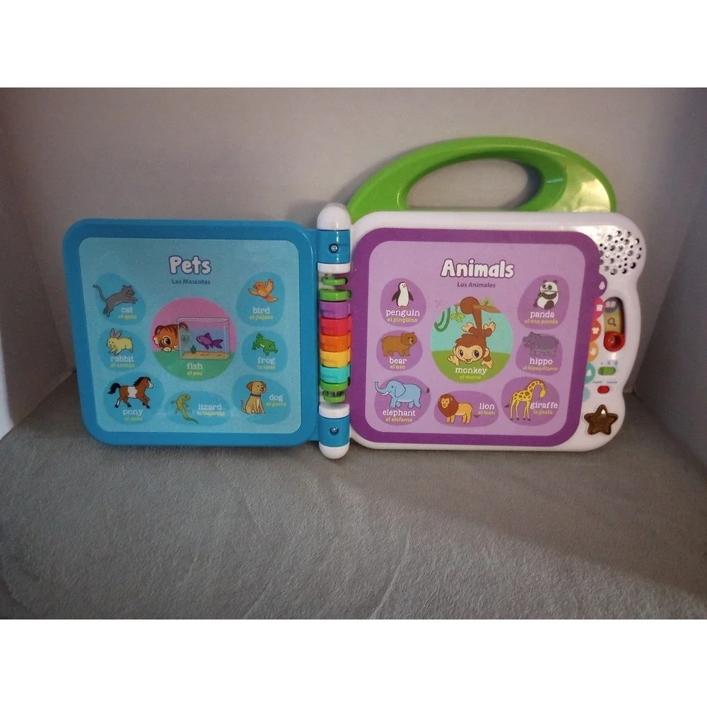 Leap Frog.  Learning Friends-100 Words Book.‎ English and Spanish. Works Great.